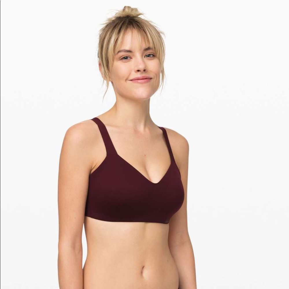LULULEMON Hold True bra new with tags